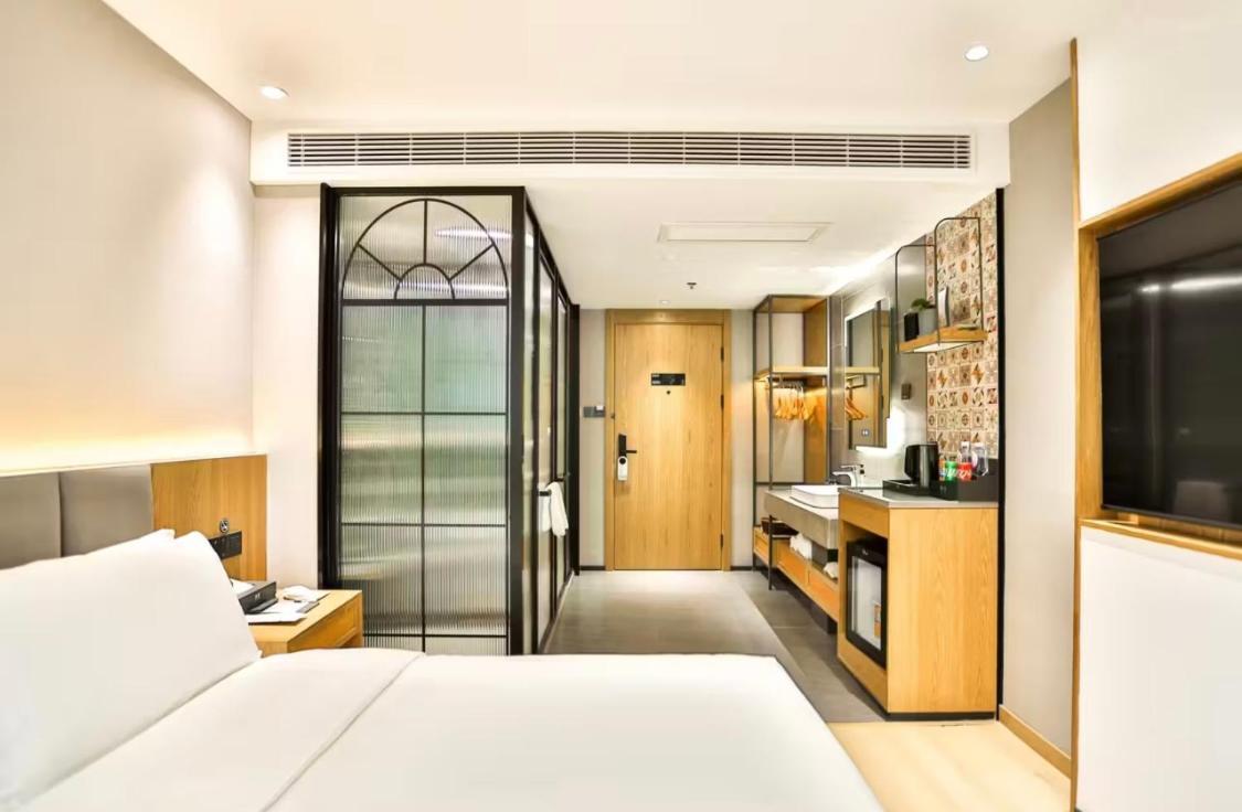 True Go Hotel - Shanghai Jing'An Temple Nanjing West Road Esterno foto