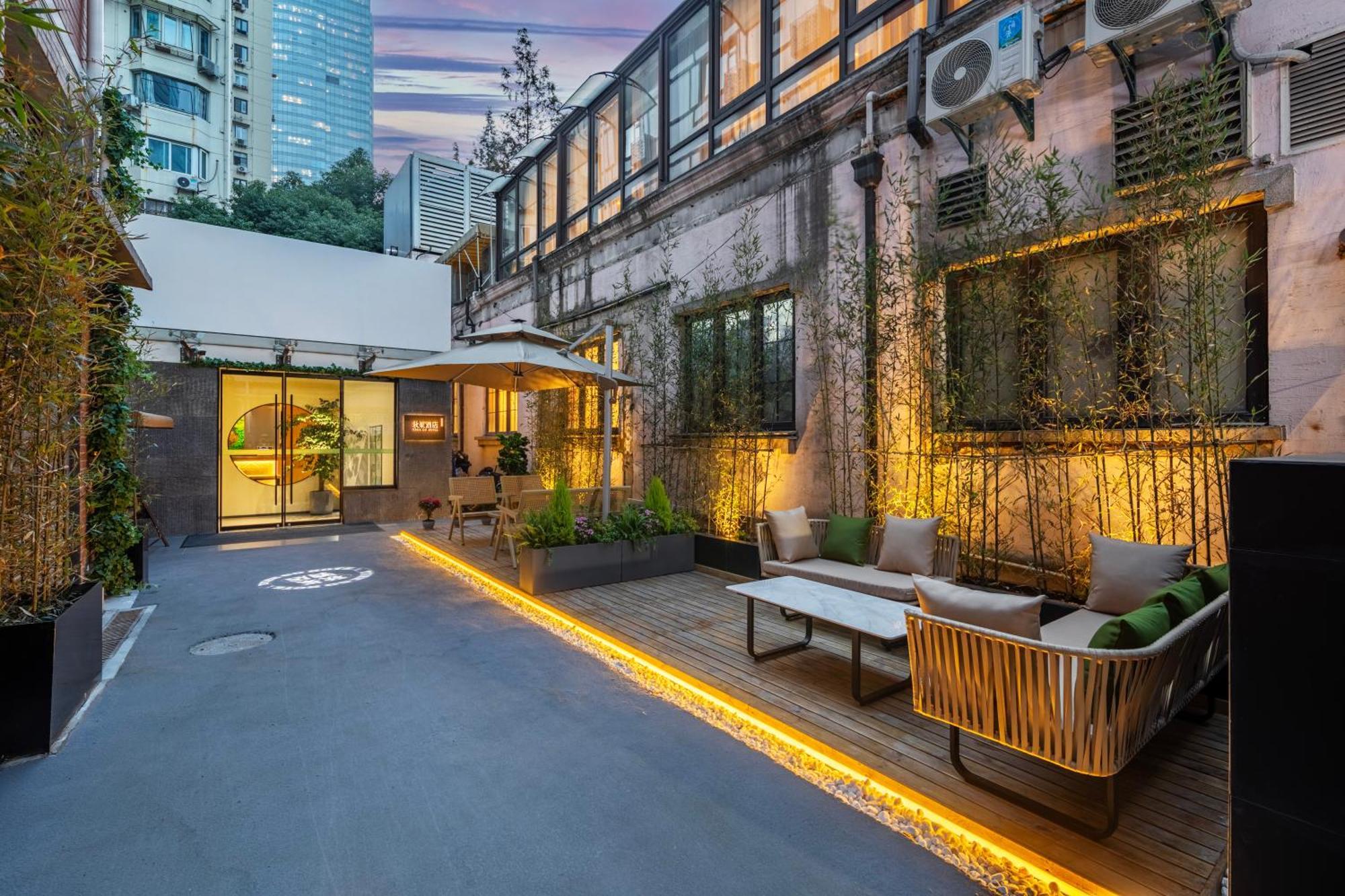 True Go Hotel - Shanghai Jing'An Temple Nanjing West Road Esterno foto