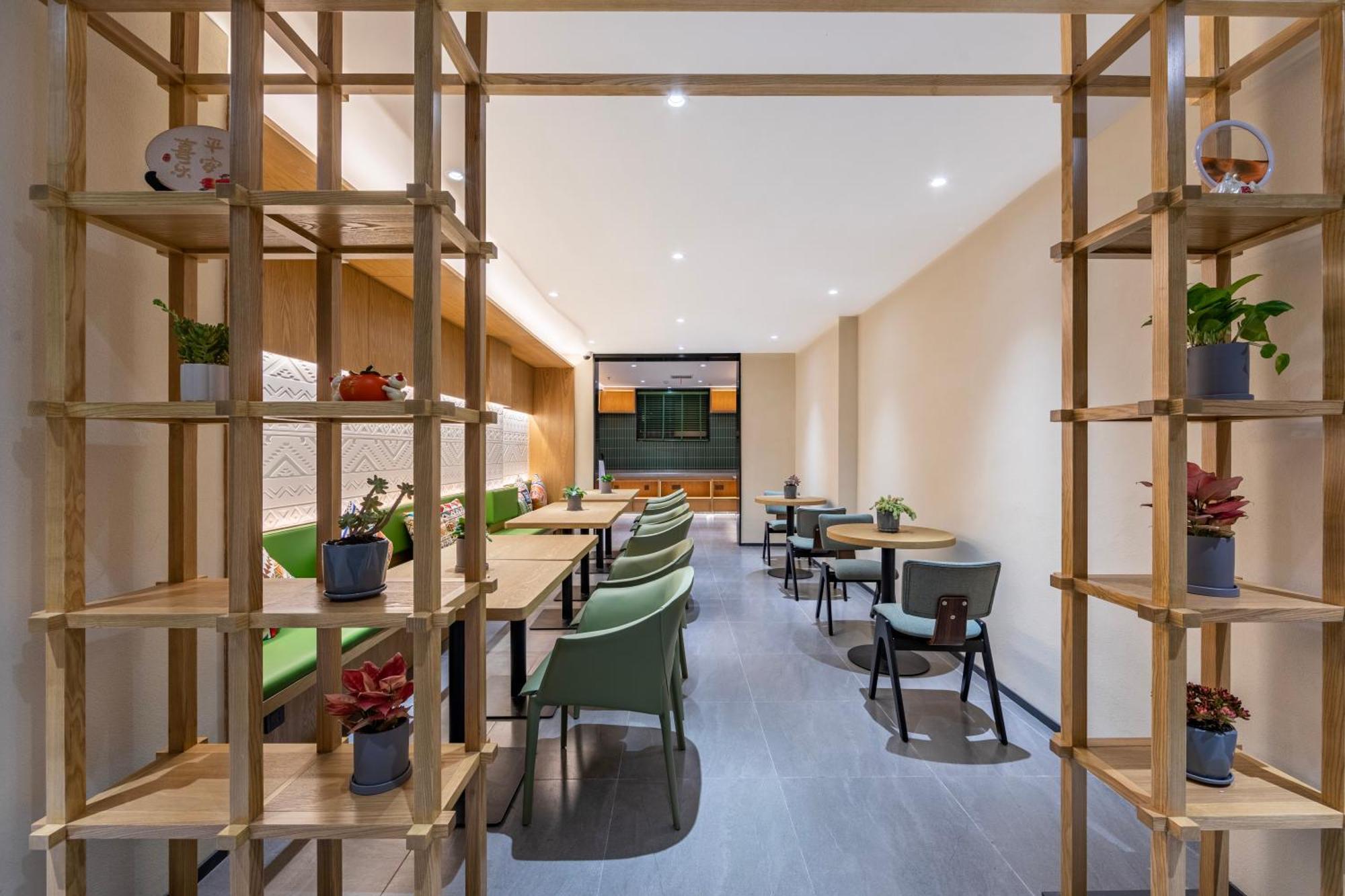 True Go Hotel - Shanghai Jing'An Temple Nanjing West Road Esterno foto