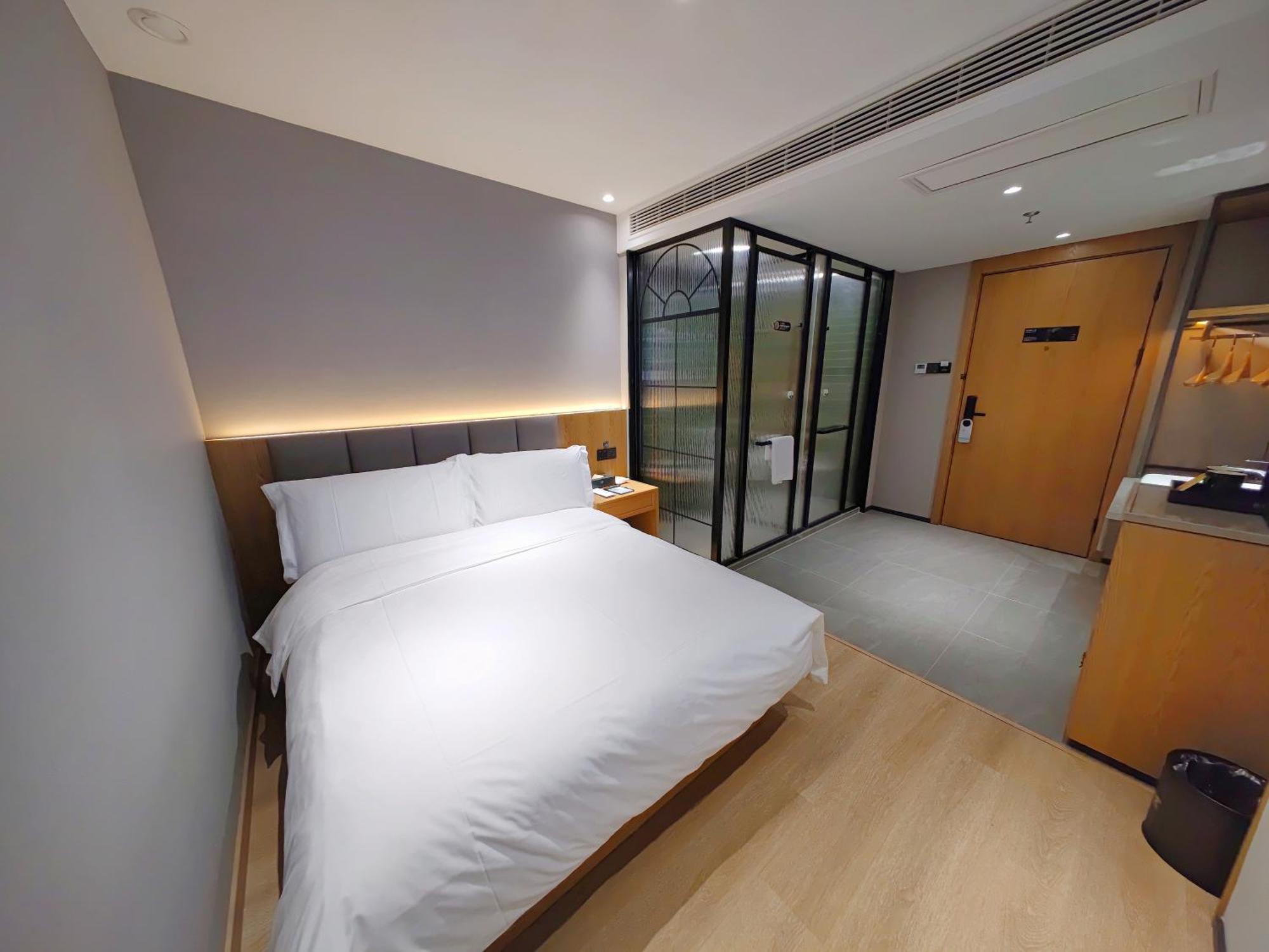 True Go Hotel - Shanghai Jing'An Temple Nanjing West Road Esterno foto